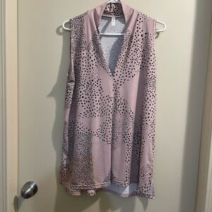 Gilmore Girls-Sleeveless Polka Dot Blouse
